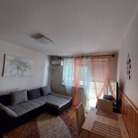 Dorka Apartman วอนยาร์ควาเชกี ภายนอก รูปภาพ
